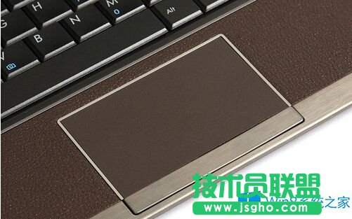 Win8笔记本使用鼠标时自动关闭触摸板的设置方法
